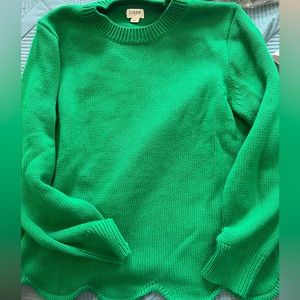 JCREW sweater Kelly green worn once sz Large . Like New condition !